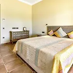 וילה Serenity By The