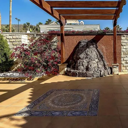 Villa Serenity By The